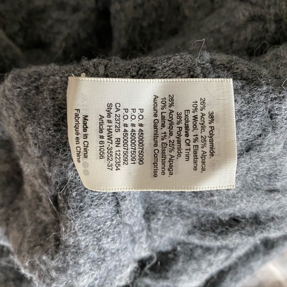 Aritzia Wilfred Free Mical Sweater - Picture 7 of 8